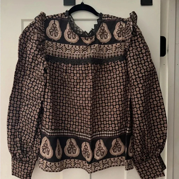 Blu Pepper Tops - BLU PEPPER NWT BLOUSE Size M